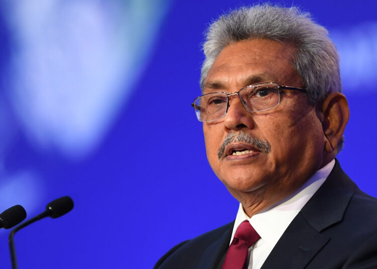 El presidente de Sri Lanka logró salir del país, llegó a las Maldivas pero tuvo que ir hacia Singapur tras nuevas protestas