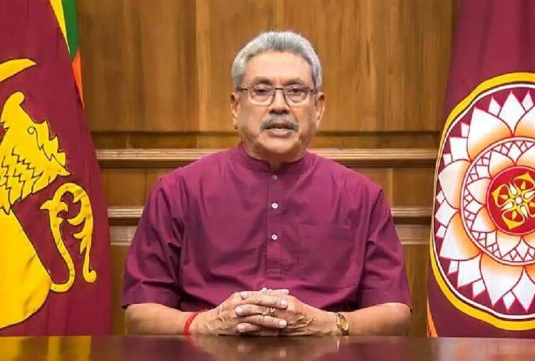 El presidente de Sri Lanka intentó huir en avión pero fue humillado en el aeropuerto y no pudo irse del país