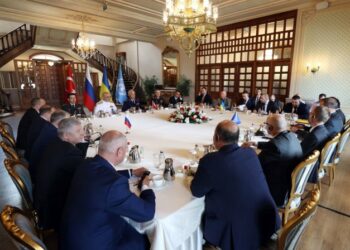 Pacto sobre desbloqueo de cereales de Ucrania será firmado este viernes en Estambul