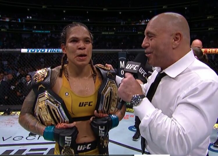 (VIDEO) Amanda Nunes derrotó a Julianna Peña y recuperó su título en UFC en brutal y sangrienta pelea