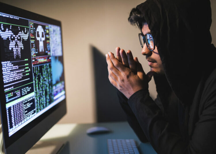 Estas son las consecuencias de descargar juegos piratas