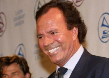 Hijo de Julio Iglesias habla del verdadero estado de salud del cantante