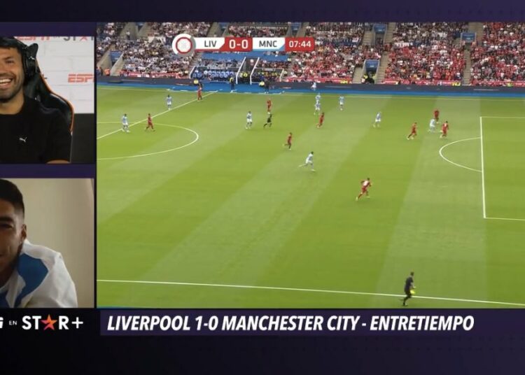 Show de Agüero en Manchester City-Liverpool: bromas con Luis Suárez, su reacción en el gol de Julián Álvarez y la frase sobre De Paul y Tini