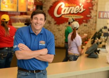 Un empresario gasta 100.000 dólares en boletos de lotería para repartir el multimillonario premio entre sus 50.000 empleados