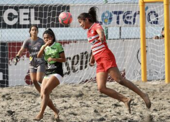 BS-UES se quedó con el invicto de Barra de Santiago