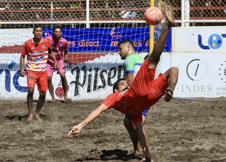 Barra de Santiago y BS-UES comparten el liderato del grupo A