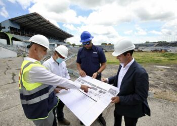 Inicia la intervención de cuatro emblemáticos escenarios deportivos