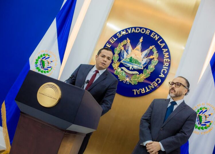 Gobierno garantiza el pago de bonos a través de estrategia económica