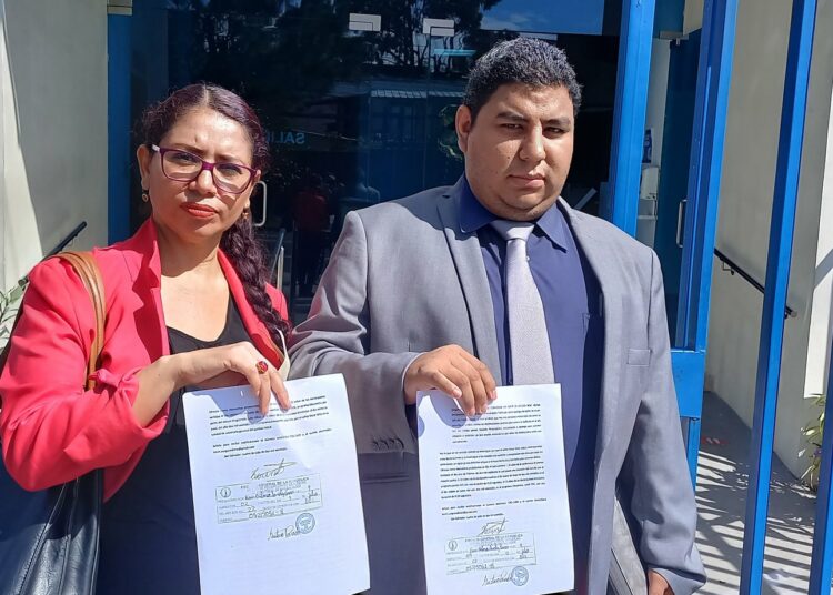 Presentan aviso para investigar a Oscar Ortiz y Julio Olivo por delitos contra el Estado y la democracia