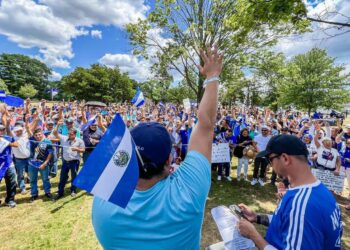 Salvadoreños de la diáspora agradecen medidas de seguridad implementadas por el gobierno del presidente Bukele