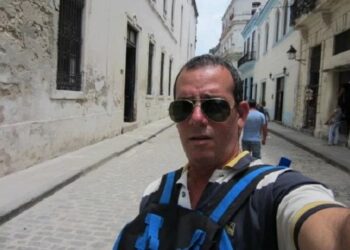 Condenan a 5 años de prisión a periodista cubano por pedir elecciones libres