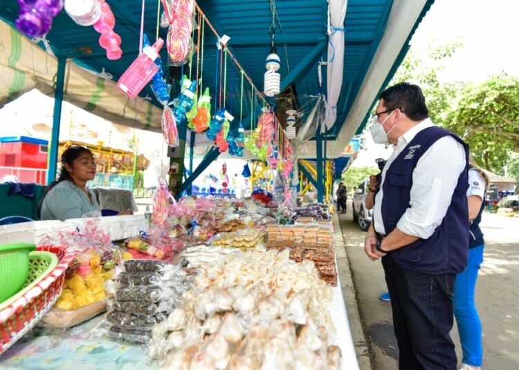 Defensoría del Consumidor verifica precios durante fiestas julias en Santa Ana