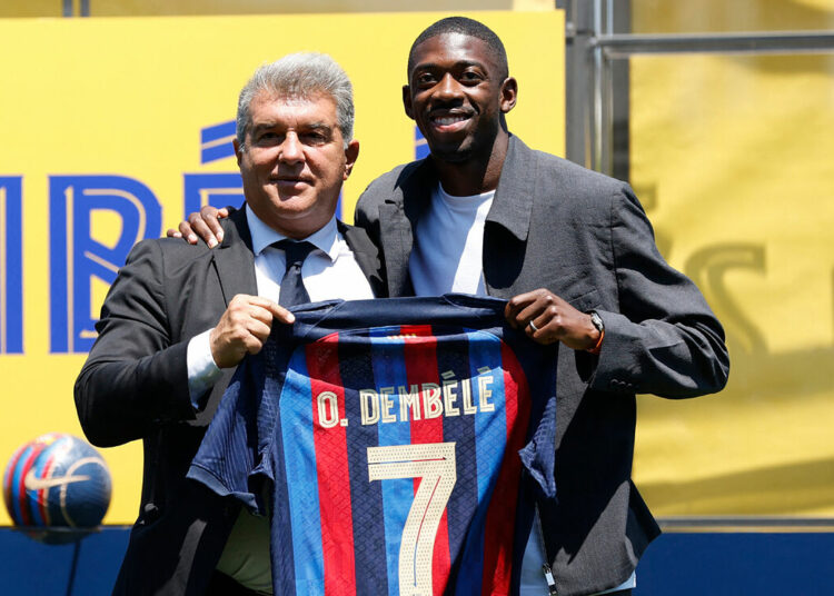 Dembélé renueva con el Barcelona hasta 2024