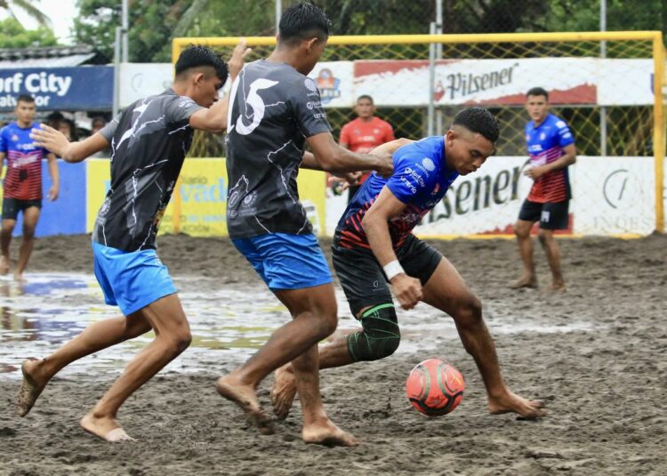 Último llamado a cuartos en el Grupo B en la Liga de fútbol playa