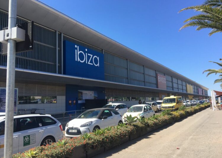 Incautan en el aeropuerto de Ibiza un posible Picasso valorado en más de 400.000 euros