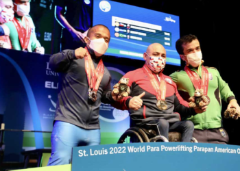 Herbert Aceituno gana dos medallas de plata para El Salvador en EE. UU.