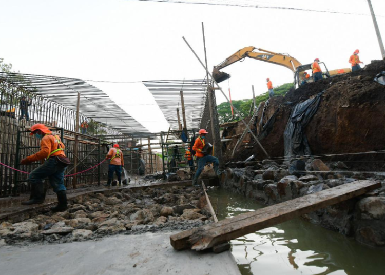 45% por ciento de avance tiene la bóveda que construye el MOP en la quebrada El Molino de Santa Ana