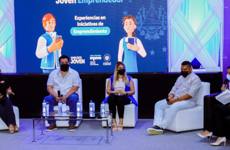 Jóvenes emprendedores comparten experiencias en 1er. Foro Nacional de Talento Joven