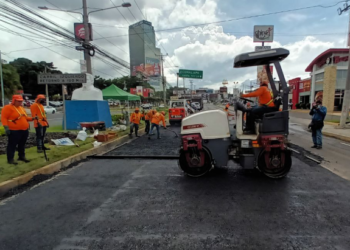 En menos de 24 horas, Obras Públicas repara daños en Bulevar Los Próceres