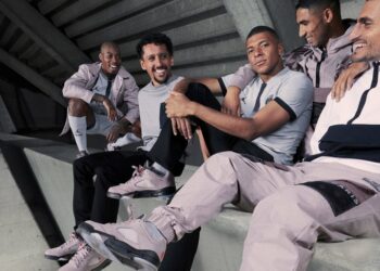 (VIDEO) El PSG presentó la nueva camiseta alternativa con Lionel Messi y Mbappé a la cabeza y sin Neymar