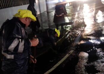 Rápida intervención de la Alcaldía de San Salvador evitó inundaciones durante tormenta del sábado