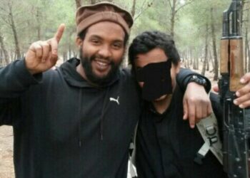 Reino Unido detiene a uno de los presuntos ‘Beatles’ del Estado Islámico en un aeropuerto de Londres