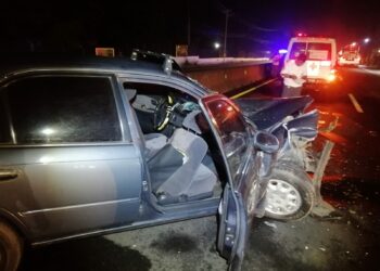 Tres personas resultaron lesionados en fuerte accidente de tránsito esta madrugada 