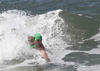 Bodysurfistas listos para conquistar las olas mexicanas