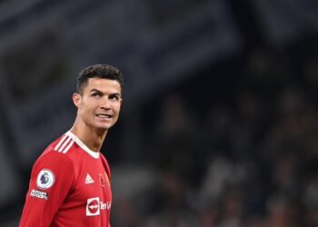 Revelan que Cristiano Ronaldo fue el jugador más “odiado” de la Premier League en las redes sociales