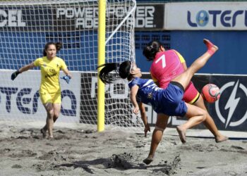 BS-UES y Barra de Santiago con pie de la final de la Liga de Fútbol Playa