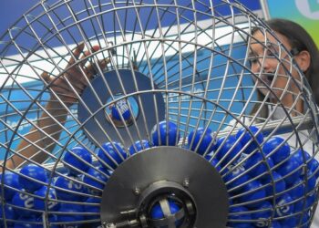 LNB realiza sorteo en honor al Parque de Aventuras Surf City Walter Thilo Deininger