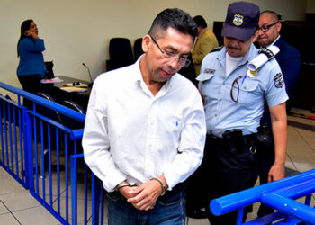 Exalcalde de Apopa junto a su familia acusados de peculado y otros delitos negocian juicio abreviado