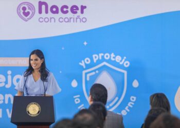 Primera Dama, Gabriela de Bukele, inaugura 103 salas de lactancia materna