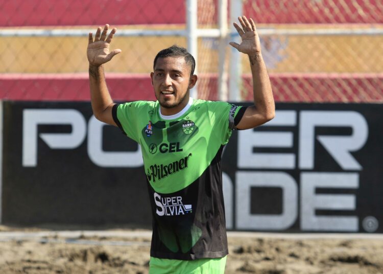 Frank Velásquez fue el máximo anotador en la fase de grupos de la Liga de Fútbol Playa