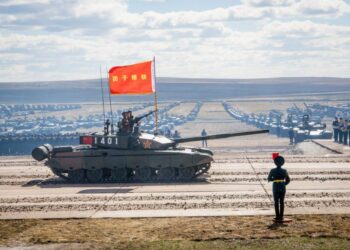 China prolongó las maniobras militares que bloquean a Taiwán