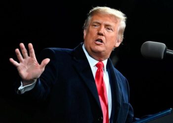 Todo lo que se sabe del allanamiento de la mansión de Donald Trump por el FBI