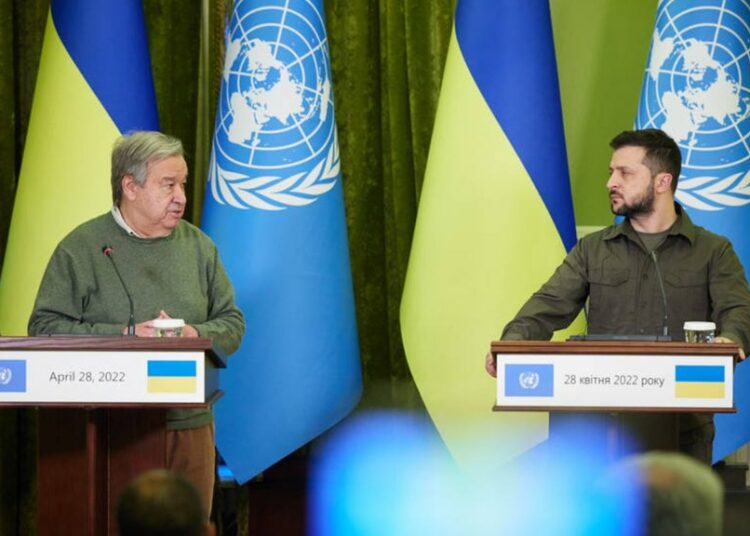 El Secretario General de la ONU llegó a Ucrania para reunirse hoy con Zelensky y Erdogan