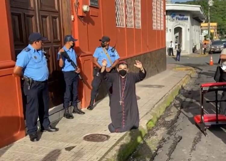 La Conferencia Episcopal de Nicaragua manifestó su “profundo dolor” por la detención del obispo Rolando Álvarez