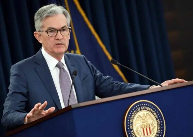 Reserva Federal de Estados Unidos afirma que habrá más alzas de las tasas de interés, crecimiento lento y “dolor para hogares y empresas»