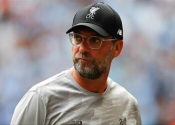 Jurgen Klopp advierte al Barcelona por hipotecar su futuro para reforzarse en el mercado de pases