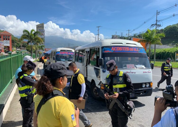 Reformas a la Ley de Transporte aumentaría multas hasta $150 por infracciones viales