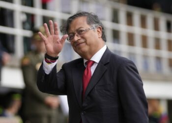 Venezuela y Colombia retoman formalmente relaciones