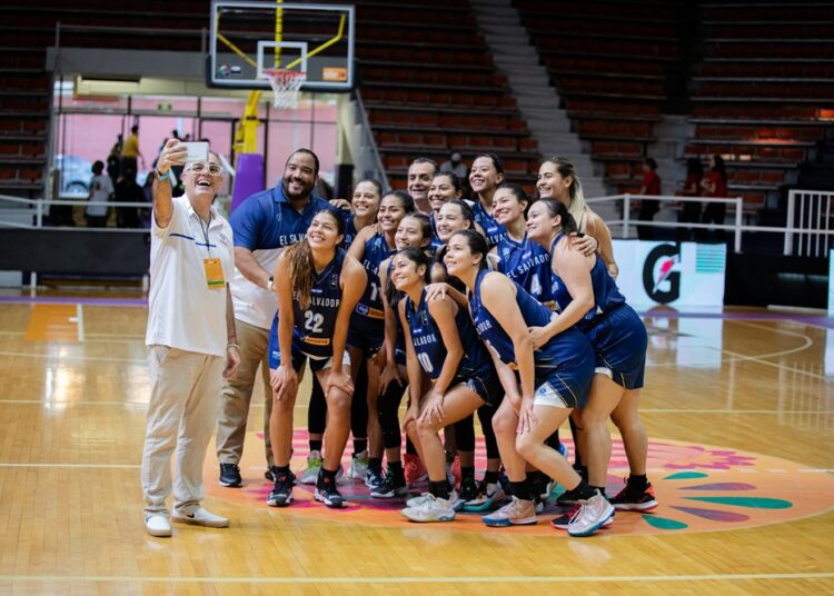 “Las chicas lo han dado todo”: Ray Santana