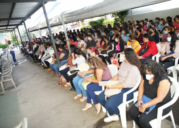 Ministerio de Trabajo anuncia convocatoria nacional de empleo para madres solteras