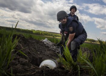 Human Rights Watch denunció que al menos 689 civiles ucranianos murieron por ataques rusos con bombas de racimo