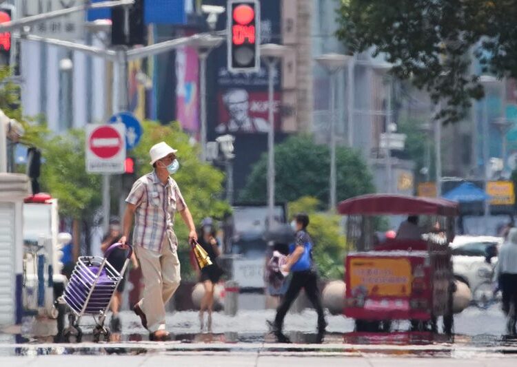 La ola de calor «más fuerte» y larga desde 1961: China sufre temperaturas extremas en medio de una sequía histórica