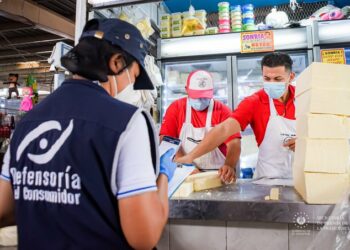 Autoridades superan 102 mil verificaciones en productos de la canasta básica y combustibles