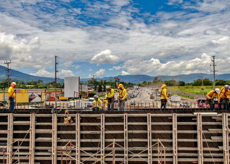 Paso a desnivel en San Juan Opico muestra un 10 % de avance, informa Obras Públicas
