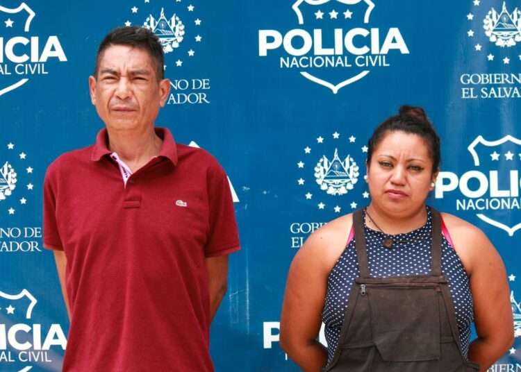 Dos peligrosos extorsionistas son capturados en colonia Alaska, San Bartolo