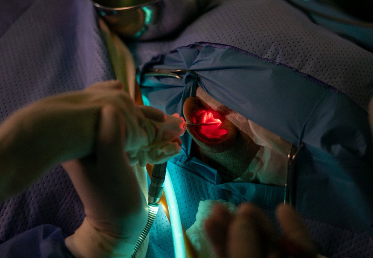 Ministerio de Salud anuncia jornada de cirugías de oído en el Hospital Rosales